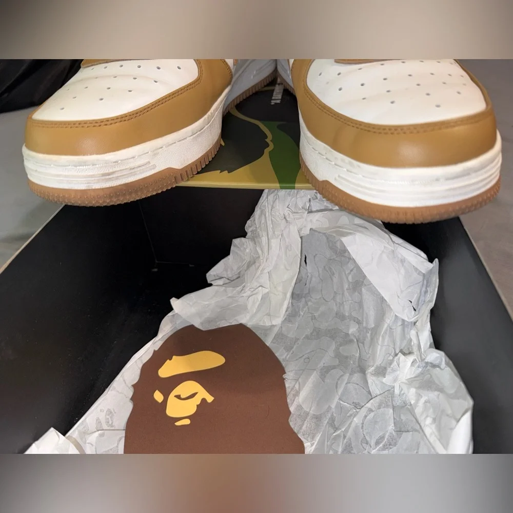 Men’s Bathing Ape ‘BAPE’ White and Beige Sneakers - Picture 8 of 9